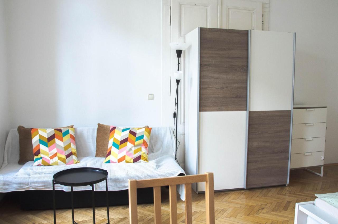 Wonderful Two Bedroom Apartment Wien Eksteriør billede